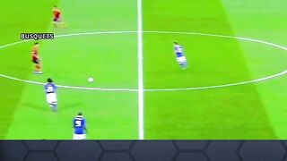 Spanyol 2012 bukan cuma juara, mereka mendominasi sepak bola dunia.