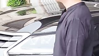 Minister Saahib Keh Pas Landcruiser Thi Tou_ #PakWheels #PWCars #PWBuy #Lexus #Audi #LC200.mp4