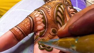 Mehndi design