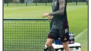Alejandro Garnacho telah mulai berlatih