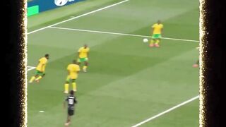 Eustaquio membawa Kanada melaju ke babak 16 besar sebulan yang lalu 🇨🇦
