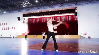 Chinese dancing short reel music dancing  hot gril
