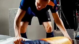 Momen Aneh Dalam Sepak Bola