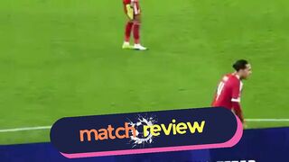 Cody Gakpo menjadi sorotan lewat sebuah kejadian tak biasa di tengah laga