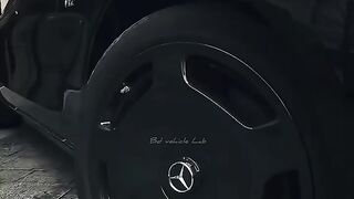 Thats what $400.000 Sounds like - 1 of 50 Maybach S680 V12