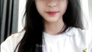 Trisha JKT48 Buka-Bukaan Soal Kebiasaan Makan dan Keseharian di Live