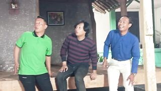 Behind the scene 6