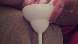 Huge pussy wet sperm
