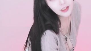 Cute Korean Dance Compilation part 1000608354