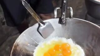 We’re on the streets for some fire egg noodles 🔥🍜Would you try it 🤷🏽_♂️With jajananteruss.mp4