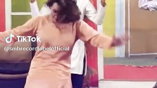 Nargis betulful dance performance 🔥💯🥵