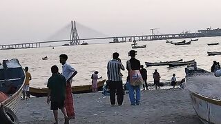 Mumbai 'Bandestand' Bridge 🌉