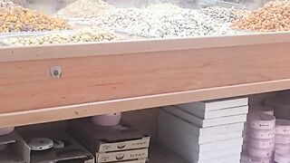 Riyadh batha dry fruits shop