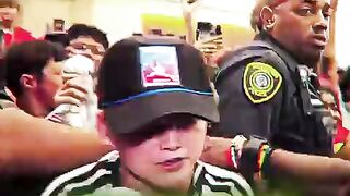 This fan is true one 🧡💪