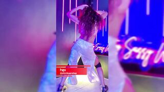 Indian Girl Shivika Singh Dance 33