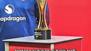 KING MU menang trofi kutukan itu lagi...