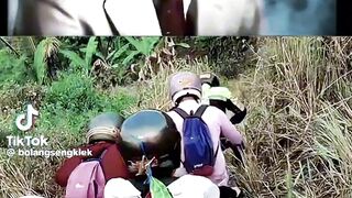 Balapan di sirkuit Paling Extreme 😂 #shots #fannymoments #race #balapan #bicycle race