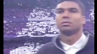 Ekspresi ikonik Cristiano Ronaldo saat mendengarkan lagu kebangsaan Liga Champions