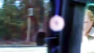 Lari lebih cepat dari mobil? Udah biasa