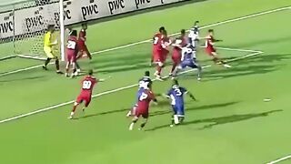 Persib tekuk Persija 2-1 di semifinal Piala Presiden 2026. Gol Barros & Sekulic bawa Maung ke final.
