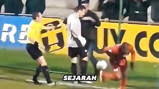 Inilah gol-gol paling memalukan dalam sejarah sepak bola.