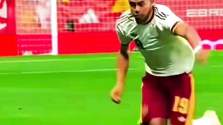 Aksi dribbling level dewa! 🤩🔥