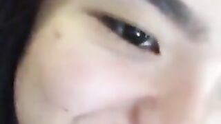 Nona cantik kasih  video ke siapa