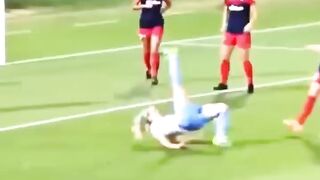 Comedy Moments in Women's Football