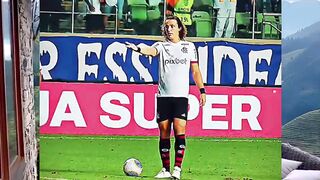 Trik Tendangan Bebas yang Curang di Sepak Bola 😱⚽️