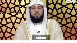 Some guy slips and accidentally eats shawarma