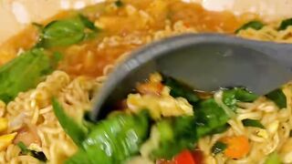 RESEP INDOMIE NYEMEK SPESIAL 🍜🔥 Olahan Mie Goreng Jadi Kuah Kental Gurih Mantap!