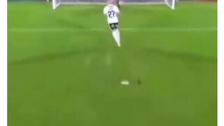Kalau kalian jadi dia, malu atau biasa aja?