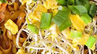 esep Kwetiau Goreng Seafood Spesial ala Resto, Simpel & Bikin Nagih!