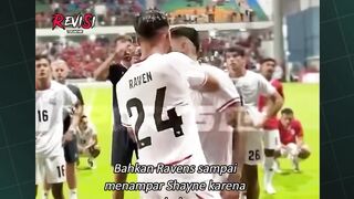 Pemain timnas dikritik keras suporter! Haye & Shayne Emosi! 😦