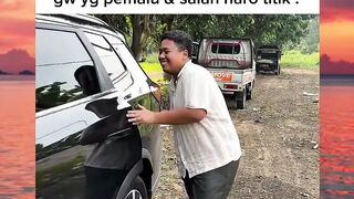 yang pesen pun bingung