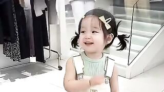 Look at that face! So cute!