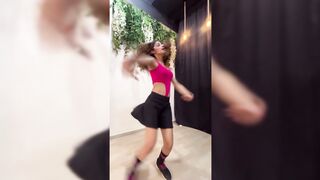 Indian Girl Isha Gidwani Dance 4
