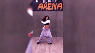 Indian Girl Kajal Arya Dance 5