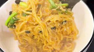 Resep Mie Nyemek Bangladesh Viral! Bumbunya Rich & Medok Banget 🍜🔥