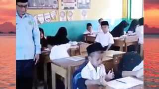 perjuangan yang jangan di contoh yah adik adik