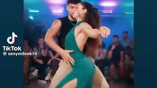 Hot Dance 53
