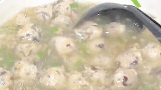 Resep Bakso Sehat Tanpa Tepung Rasa Resto, Kuahnya Segar Nampol! 🍲