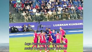 Definisi "Persahabatan" yang Berakhir Jadi Ring Tinju! 🥊⚽️