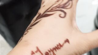Henna disign
