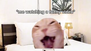 Showing my mom a meme video Follow me 😿