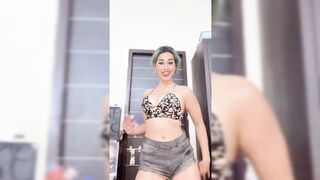 Indian Girl Nandini Mathur Dance 19