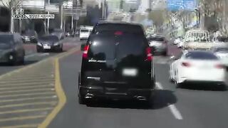 n hfghxju