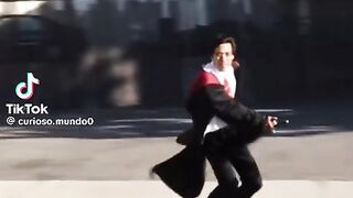 Mágico ilusionista