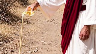 Jesús derramó Su aceite celestial brilloso y resucitó todo lo que estaba muerto...Pregunta de Fe: