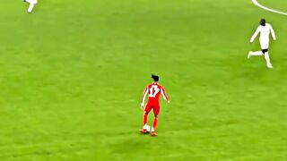 Pertarungan dua wonderkid paling panas saat ini! 🔥